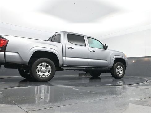 Used 2021 Toyota Tacoma SR image 22