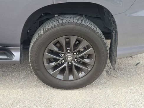 Used 2023 Lexus GX 460 Premium image 6