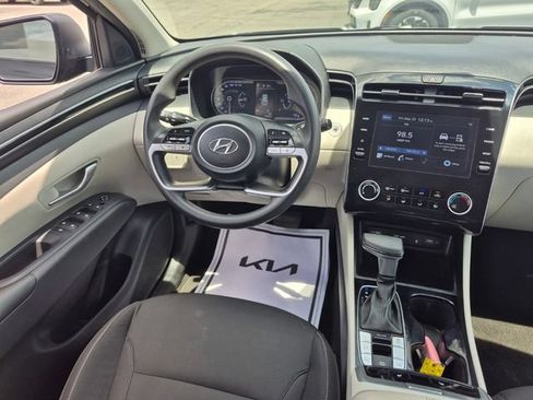 Used 2023 Hyundai Tucson SEL FWD image 16