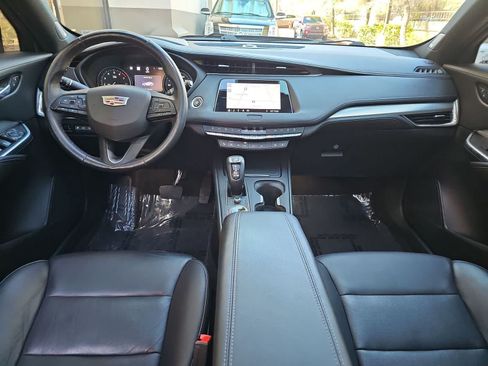 Used 2019 Cadillac XT4 Premium Luxury w/ Technology Package AWD/4WD image 14