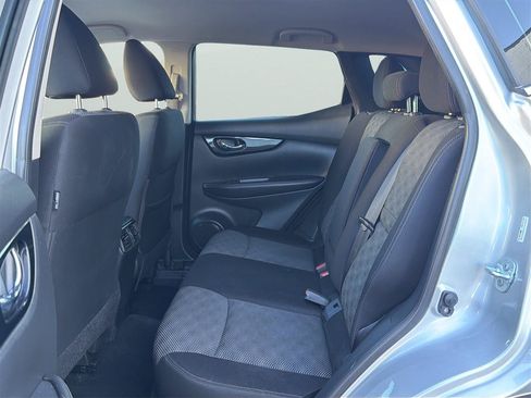 Used 2017 Nissan Rogue Sport SV AWD/4WD image 15