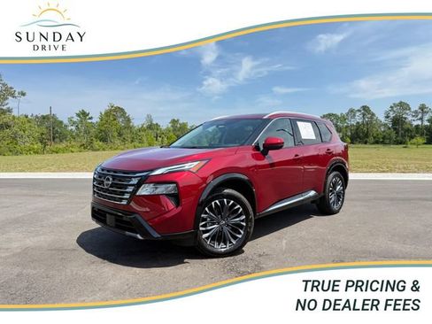 Used 2026 Nissan Rogue Platinum w/ Platinum Premium Package AWD/4WD image 1