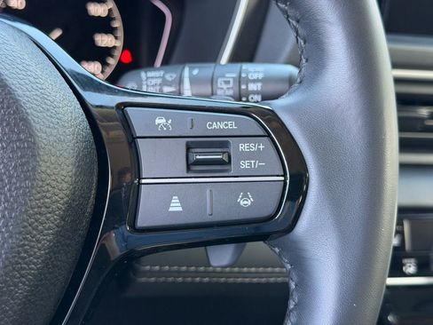 Used 2025 Honda Pilot EX-L image 35