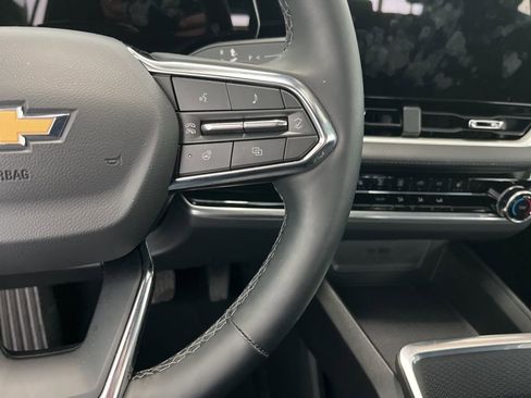 Used 2026 Chevrolet Equinox LT image 7