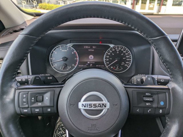 Used 2021 Nissan Rogue SV AWD/4WD image 25