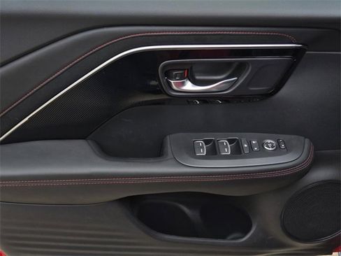 Certified 2025 Acura ADX A-Spec image 17