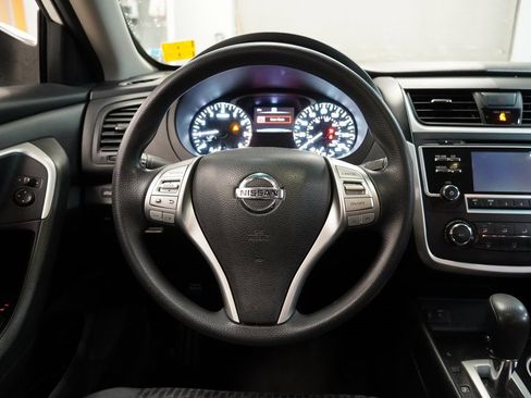 Used 2016 Nissan Altima 2.5 S w/ Power Driver Seat Package image 17