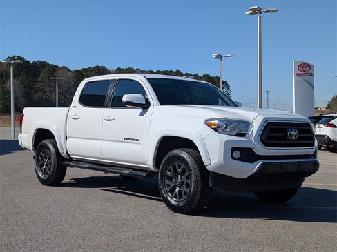 Used 2022 Toyota Tacoma SR5 image 7