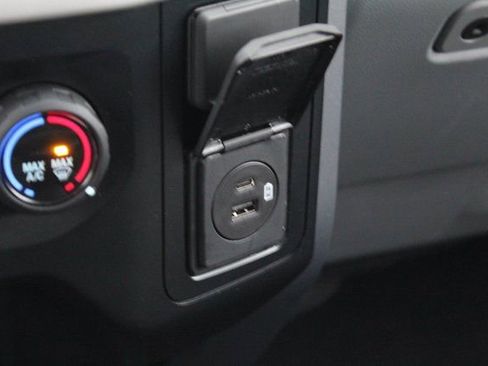 Used 2023 Ford F150 XLT image 25