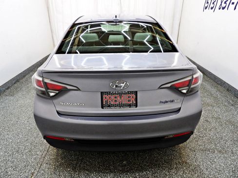Used 2016 Hyundai Sonata SE FWD image 5