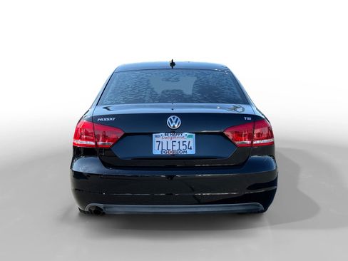 Used 2014 Volkswagen Passat 1.8T Wolfsburg Edition FWD image 4