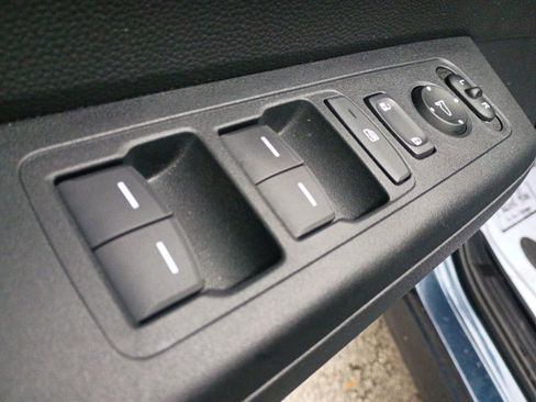 Used 2025 Honda CR-V Sport-L image 17