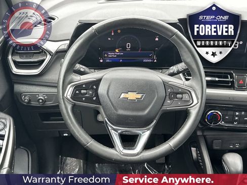 Certified 2026 Chevrolet TrailBlazer LT w/ LT Cold Weather Package FWD image 17