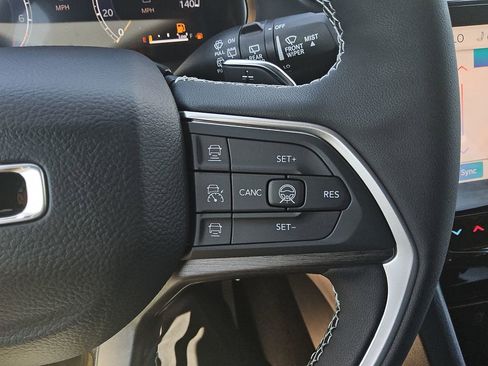 New 2026 Jeep Grand Cherokee L Limited w/ Limited Altitude Package image 27