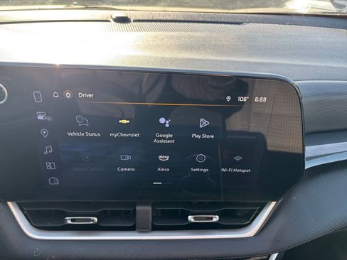 Used 2025 Chevrolet Equinox LT image 21