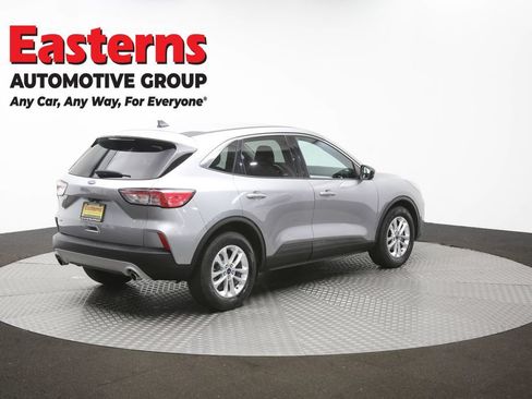 Used 2022 Ford Escape SE FWD image 42