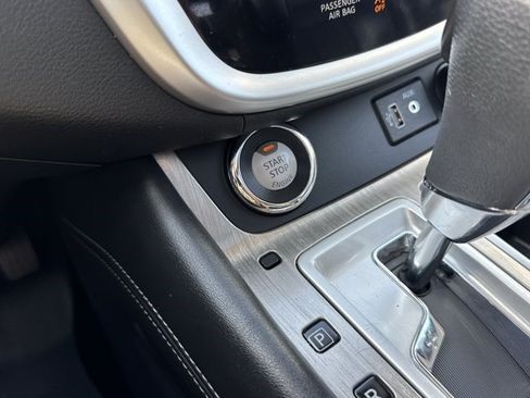 Used 2018 Nissan Murano Platinum w/ Cargo Package FWD image 17