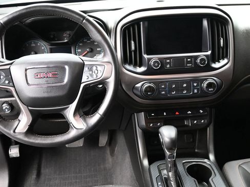 Used 2022 GMC Canyon AT4 image 12