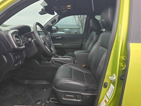 Used 2022 Toyota Tacoma TRD Pro image 9