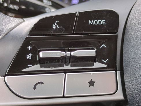 Certified 2023 Hyundai Tucson SE AWD/4WD image 22