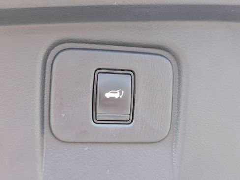 Used 2022 Nissan Murano SL FWD image 32