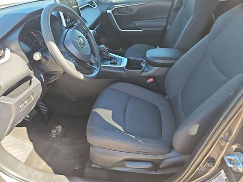 Used 2024 Toyota RAV4 LE image 17