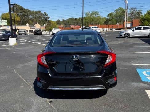 Used 2020 Honda Civic LX image 4