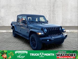 Used 2022 Jeep Gladiator Willys video 1