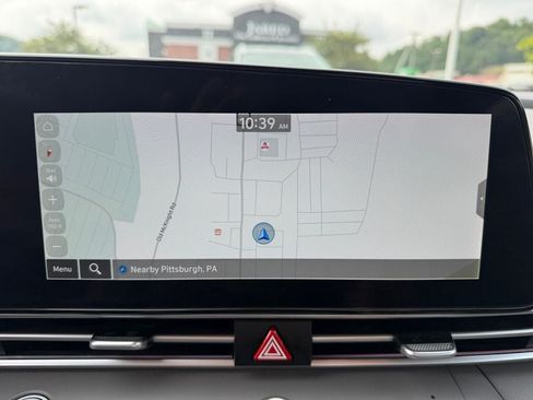 Used 2024 Hyundai Elantra SEL FWD image 20