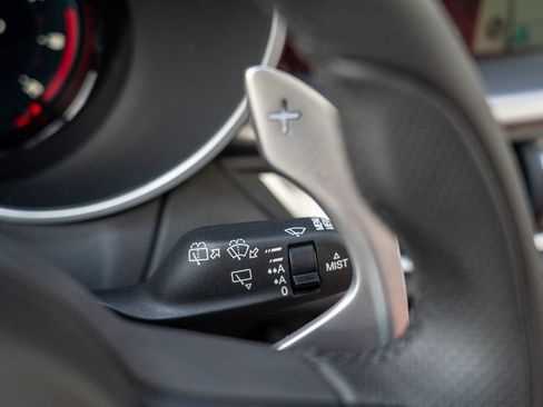 New 2025 Alfa Romeo Stelvio Sprint w/ Veloce Package AWD/4WD image 31