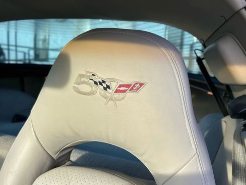 Used 2003 Chevrolet Corvette Coupe w/ Preferred Equipment Group image 23