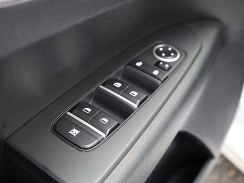 Certified 2024 Kia Forte LXS image 15