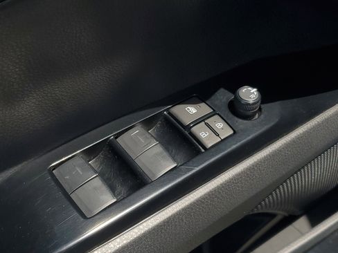 Used 2025 Toyota Camry LE image 16