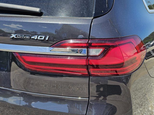 Used 2022 BMW X7 xDrive40i w/ Luxury Seating Package AWD/4WD image 27