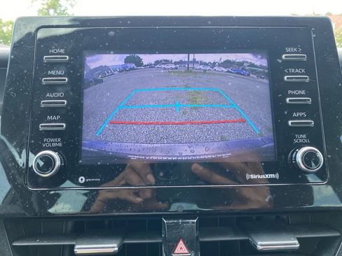 Used 2022 Toyota Camry SE image 14