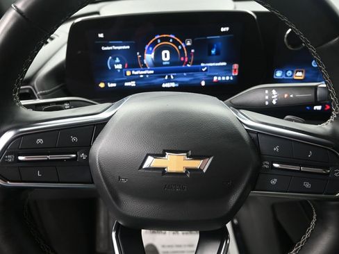 Used 2024 Chevrolet Traverse LT image 15