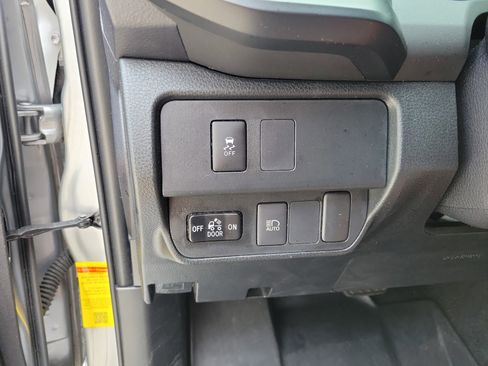 Used 2021 Toyota Tacoma SR w/ SR Convenience Package RWD image 19