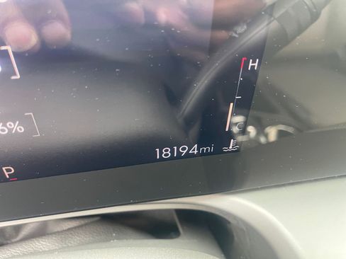 Used 2025 Buick Encore GX Preferred image 40