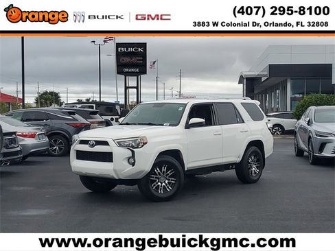 Used 2018 Toyota 4Runner SR5 image 1