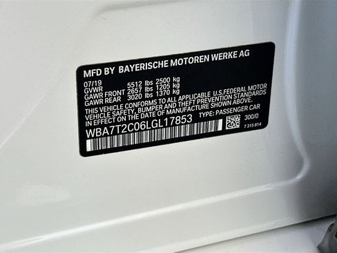 Used 2020 BMW 740i w/ Luxury Rear Seating Package RWD image 36