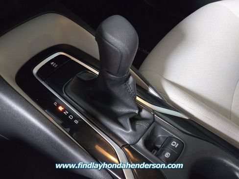 Used 2022 Toyota Corolla LE w/ LE Premium Package FWD image 30