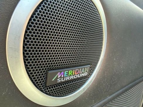 Used 2018 Land Rover Discovery HSE Luxury image 18