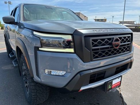 Certified 2022 Nissan Frontier PRO-4X w/ Off-Road Protection Package AWD/4WD image 7