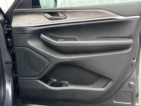 New 2026 Jeep Grand Cherokee Laredo image 26