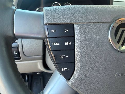 Used 2007 Mercury Montego Luxury FWD image 23