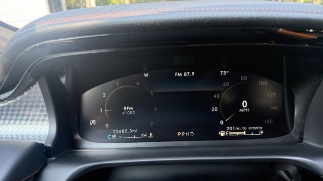 Used 2022 Lincoln Aviator Black Label AWD/4WD image 17