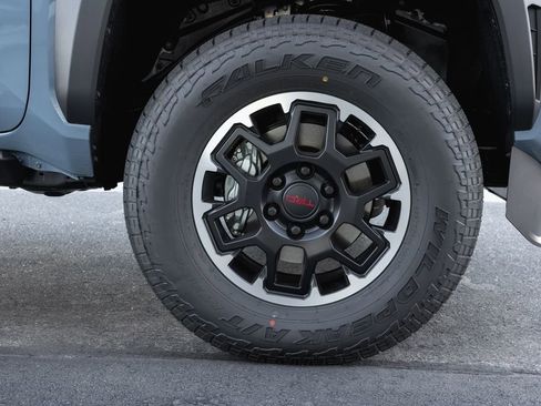 New 2026 Toyota Tacoma TRD Off-Road image 4