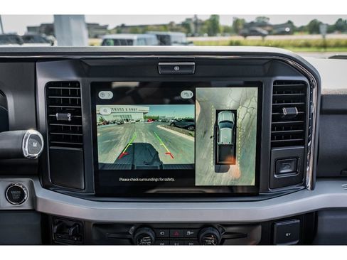 Used 2025 Ford F250 XLT w/ Black Appearance Package image 16