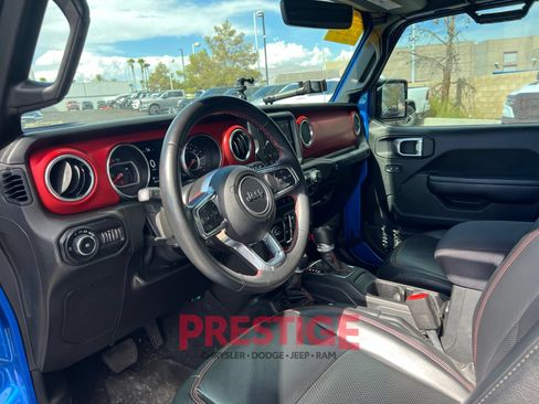 Used 2021 Jeep Wrangler Unlimited Rubicon AWD/4WD image 33