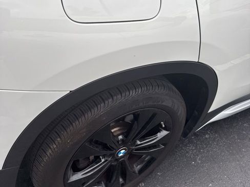 Used 2020 BMW X1 xDrive28i w/ Convenience Package AWD/4WD image 10